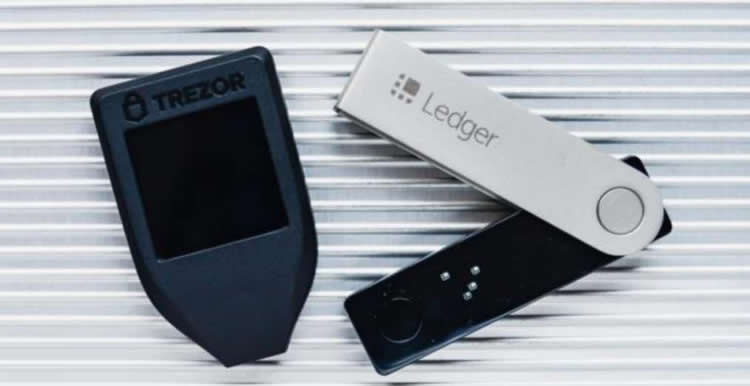 Ledger和Trezor是两款著名的硬件钱包，它们有什么区别和优劣
